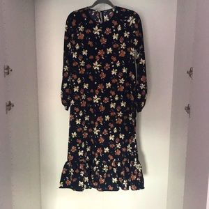 Navy blue floral print Shein midi dress